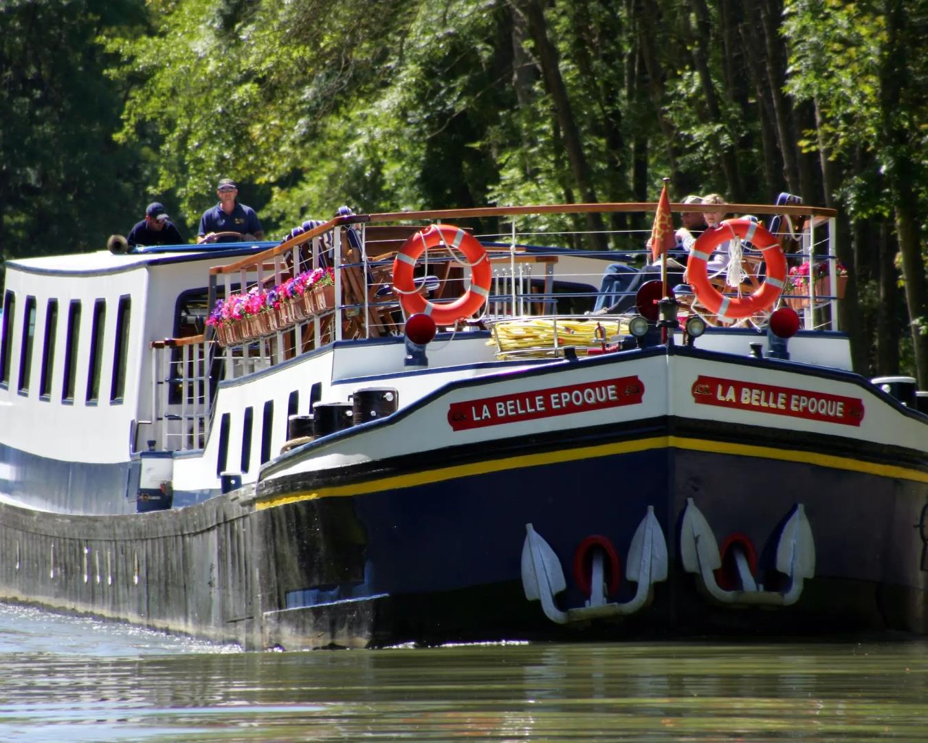 La Belle Époque - Burgundy Canal